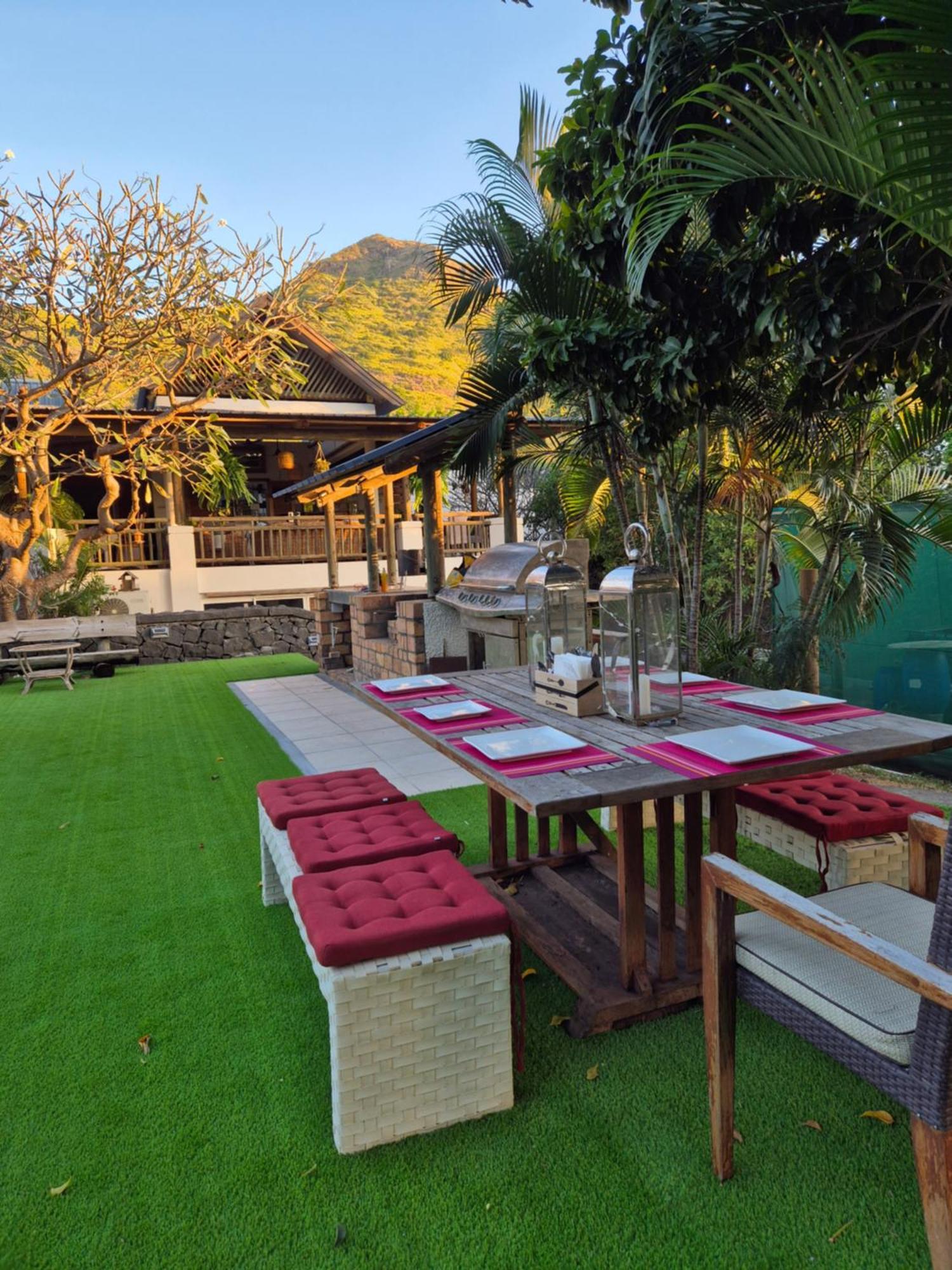 Shanti Ghar Guest House Tamarin Buitenkant foto